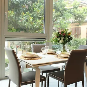 Apartment Magnolia Center Free Parking, Como