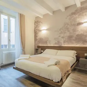 Apartment Modern & Stylish In By Rent, Como