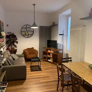 Apartment Piazza Volta, Como